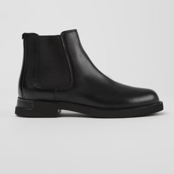 NWOB Camper Iman Black Leather Ankle Boots Size 39 - Picture 1 of 12
